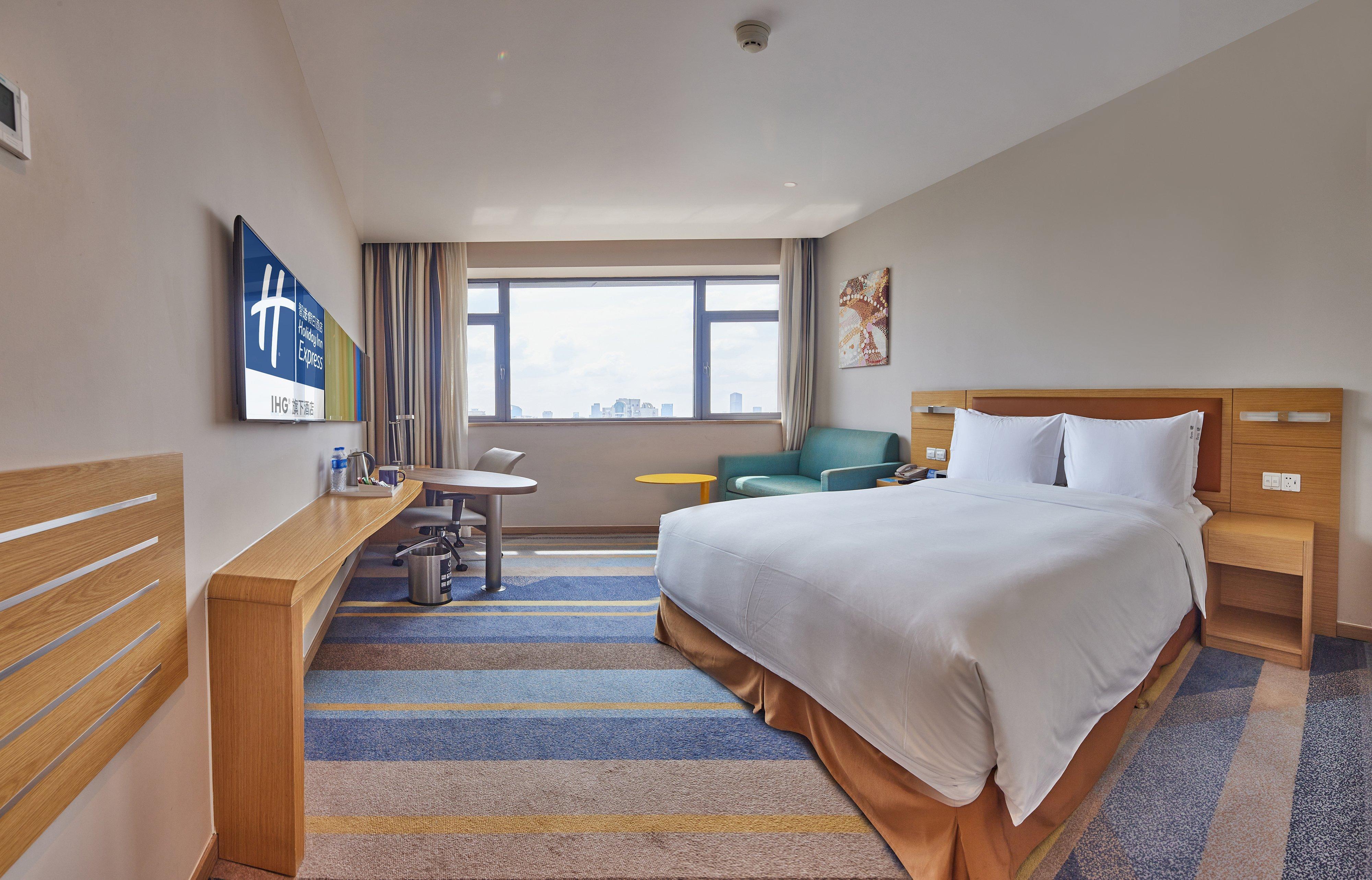 Holiday Inn Express Shanghai Zhenping By Ihg Exterior photo