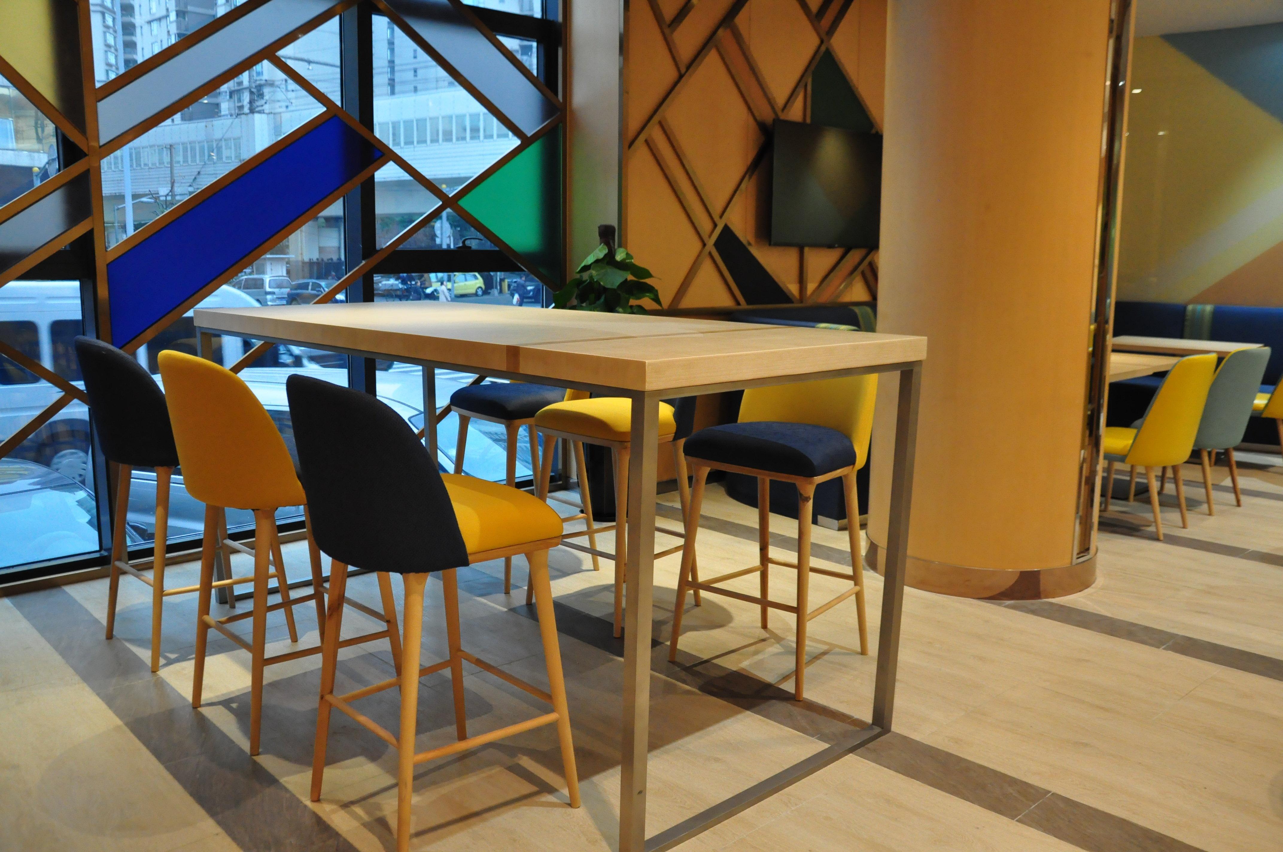 Holiday Inn Express Shanghai Zhenping By Ihg Exterior photo